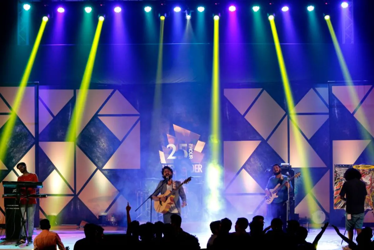stage concert